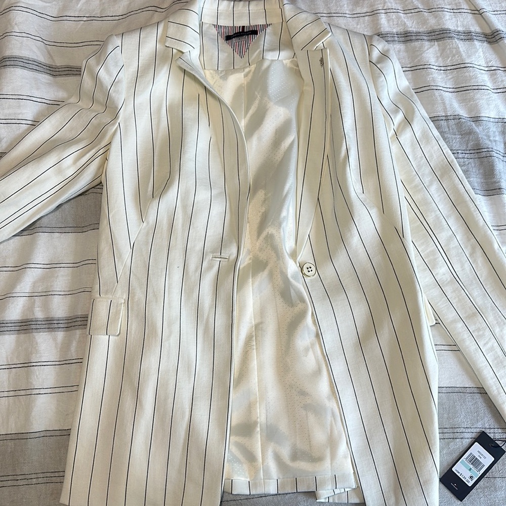Tommy Hilfiger White and Black Blazer